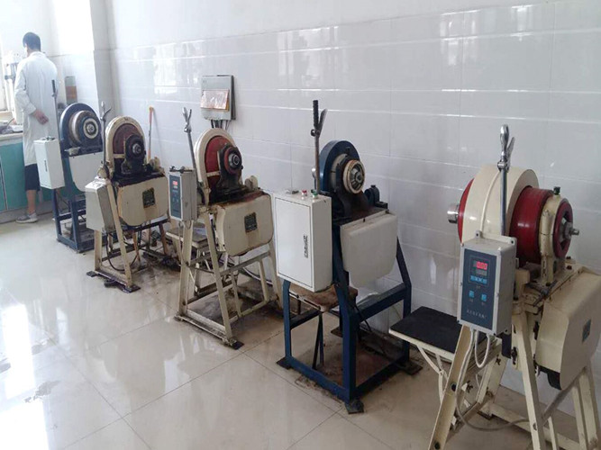 1513228786298674.jpg 球磨機(jī).jpg